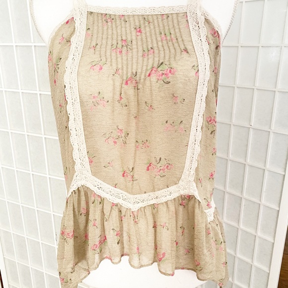 FREE PEOPLE SHEER FLORAL LACE TRIM TOP - Picture 4 of 7